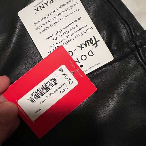 Never wore but don’t have tags. Spanx Faux Leather Leggings. - Picture 3 of 5